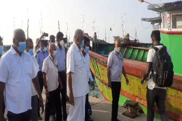 இந்திய மீனவர்களுக்கு அமைச்சர் டக்ளஸ் விடுத்துள்ள எச்சரிக்கை (படங்கள்)