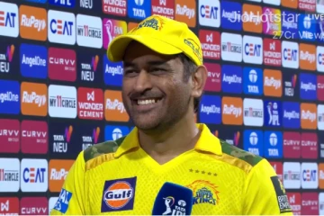 எனக்கு ஏன் ஆட்டநாயகன் விருது? அவர்தான் தகுதியானவர் - தோனி சொன்ன பதில்