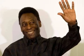 கால்பந்து உலகை சோகத்தில் ஆழ்த்திய ஜாம்பவான்: இறுதி கட்ட சிகிச்சை பிரிவுக்கு மாற்றம்