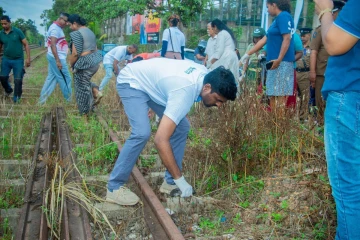 ගම්පහ නගරය පිරිසිදු කිරීමේ දැවැන්ත මෙහෙයුමක් - “අත්තම” ජාතික පවිත්‍රතා වැඩසටහන ගම්පහින් ඇරඹෙයි