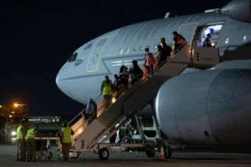 இரகசியமாக பிரித்தானியாவுக்குள் நுழைந்த ஆயிரக்கணக்கான ஆப்கானியர்கள்