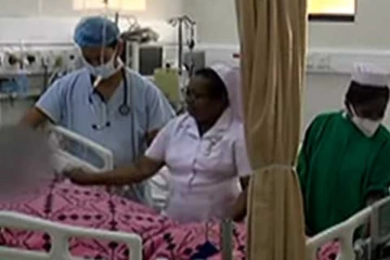 මීට පෙර සිදු නොවූ විශ්මිතම සෑත්කමක් මෙරටින්..