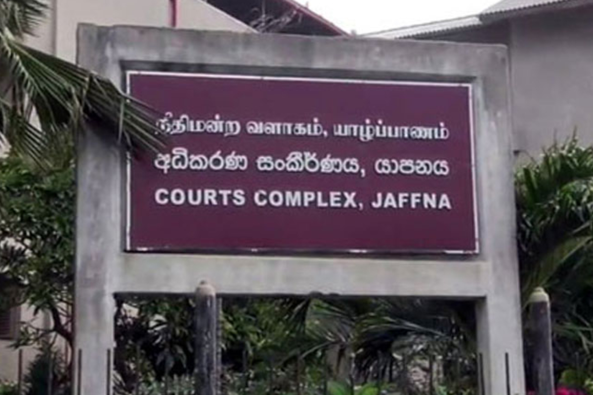 யாழில் இருந்து தங்கம் கடத்த முற்பட்ட 08 பேருக்கும் நீதிமன்றம் பிறப்பித்துள்ள உத்தரவு | Smuggle Gold From Jaffna Custody Customs Officials யாழில் இருந்து தங்கம் கடத்த முற்பட்ட 08 பேருக்கும் நீதிமன்றம் பிறப்பித்துள்ள உத்தரவு | Smuggle Gold From Jaffna Custody Customs Officials