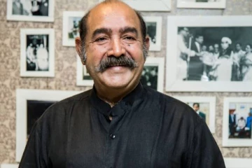 10 பெட்ரூம் மேல் வைத்து நடிகர் விஜயகுமார் கட்டியுள்ள சொந்த வீட்டை பார்த்துள்ளீர்களா?- கலக்கல் வீடு இதோ