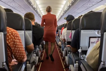 நடுவானில் பயணி ஒருவருக்கு ஏற்பட்ட அசம்பாவிதம்: அவசரமாக தரையிறங்கிய விமானம்!