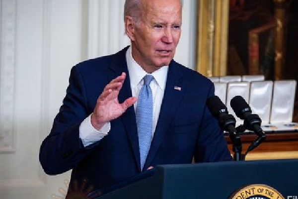 அதிபர் ஜோ பைடன் வீட்டில் FBI சோதனை : அதிர்ச்சியில் அமெரிக்கா | Us President Joe Bidens House Was Raided Fbi