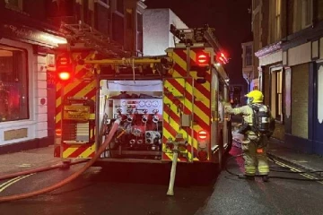 கொழும்பில் வர்த்தக நிலையமொன்றில் தீப்பரவல்