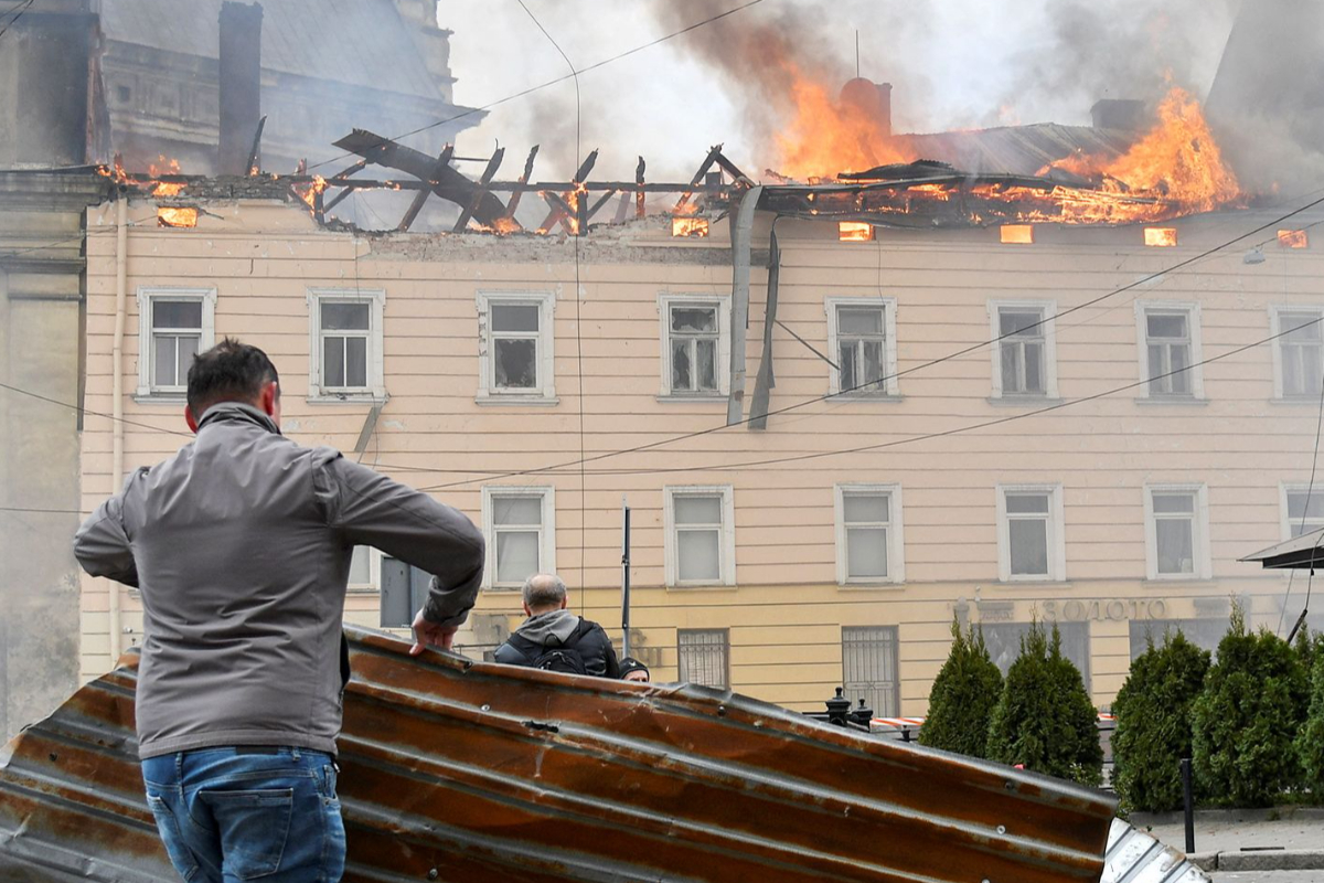 ஈரான் - இஸ்ரேல் போர் பதற்றத்திற்கு மத்தியில் உக்ரேன் மீது மீண்டும் உக்கிர தாக்குதல் நடத்தும் ரஷ்யா! | Russia Fierce Attack Ukraine 24 Hours 948 Drones