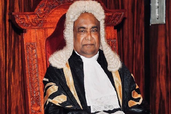 தாக்கியவர்களுக்கு விதிக்கப்பட்டது தடை | Parliamentary Ban For The Three Who Were Beaten