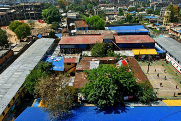 நேபாள கலவரத்தை பயன்படுத்தி தப்பிச் சென்ற 1,500 கைதிகள் | 1 500 Prisoners Escape In Nepal Riots