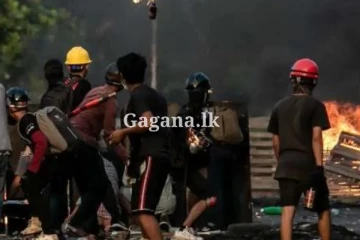 බෝම්බ පිපිරීමක් - පුද්ගලයෙක් ජිවිතක්ෂයට.. තවත් 12කට තුවාල.. (විදෙස්)