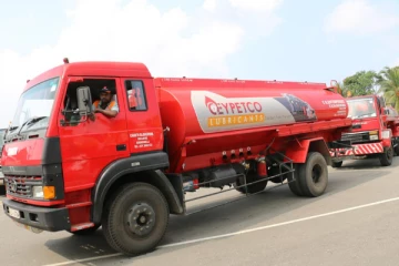 தீவிர டீசல் தட்டுப்பாட்டுக்கு மத்தியில், டீசல் விநியோகத்தில் மோசடி! விசாரணையில் வெளியான தகவல்!