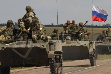 ஒரே நாளில் 450 உக்ரைன் ராணுவ வீரர்களை கொன்ற ரஷ்யா!