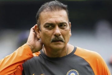 பயிற்சியாளர் பதவியில் இருந்து ரவி சாஸ்திரி விலகல்? - சிக்கலில் இந்திய அணி