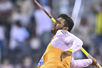 ලෝකෙම හොල්ලපු ලංකාවේ හෙල්ල විසි කිරීමේ ශූරයාත් අද තරග බිමට