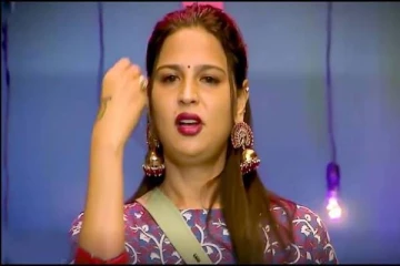 பிக்பாஸ் டைட்டில் வின்னர் இவர்களா? முதன் முறையாக நமீதா கூறிய அதிர்ச்சி பதில்! ஷாக்கில் ரசிகர்கள்