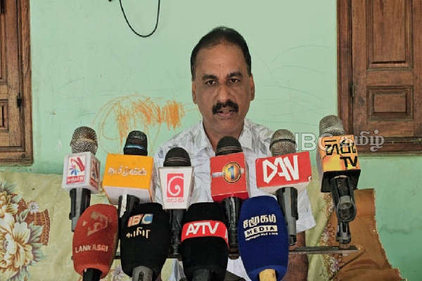 சுதந்திர தினம்கறுப்பு நாள் :போராட்டத்துக்கு ஆதரவளிக்கும் ரெலோ ! | Telo Supports Independence Day Black Day Protest சுதந்திர தினம்கறுப்பு நாள் :போராட்டத்துக்கு ஆதரவளிக்கும் ரெலோ ! | Telo Supports Independence Day Black Day Protest