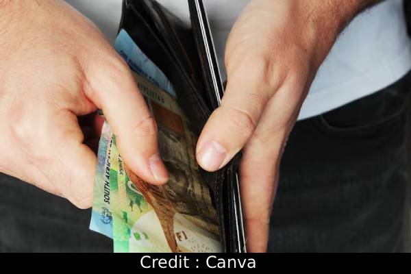 ஆண்டின் முதல் மாதத்திலேயே கஷ்டப்படும் மக்கள்... காரணம் என்ன? | Swiss Peoples Face Financial Pressure In Jan