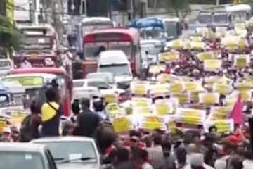 மீண்டும் அரசாங்கத்துக்கு எதிராக ஒன்று திரண்ட போராட்டக்காரர்கள்!(Video)