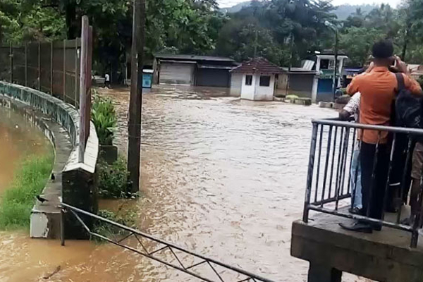 அத்தனகல ஓயா நீர்மட்டம் அதிகரிப்பு | Increase In Water Level Of Attanagalu Oya