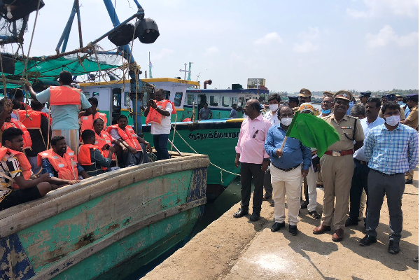 கச்சத்தீவு அந்தோணியார் ஆலய திருவிழா ஆரம்பம் (PHOTOS) | Kachchatheevu Stanthonyschurch India Fishermen Sl