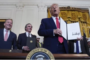 அமெரிக்காவின் வரி விதிப்பிற்கு பதிலடி கொடுக்கும் கனடா