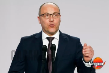 දැන්නම් ලොක්කෙක්ටවත් ආරක්ෂාවක් නෑ - යුක්‍රේන හිටපු කතානායක වෙඩි තබා ඝාතනය කරලා