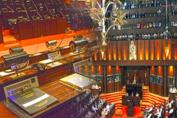 அரசியலில் களத்தை கைவிட ஆர்வம் காட்டும் நாடாளுமன்ற உறுப்பினர்கள்