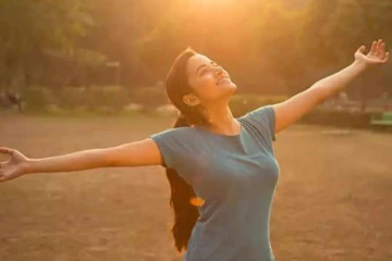 தினமும் நோயெதிர்ப்பு சக்தியை அதிகரிக்க இவ்வளவு நேரம் சூரிய ஒளில நின்னா போதுமாம்...!