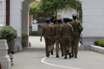 மலேசியாவில் இருந்துவந்த பணம்; பிறந்தாள் கொண்டாட கிளிநொச்சிக்கு  சென்ற 13 இளைஞர்களுக்கு நேர்ந்த கதி