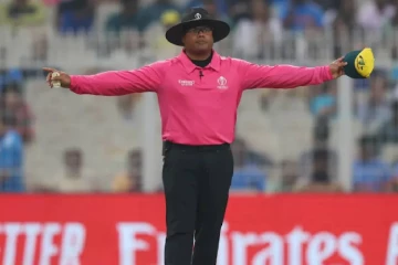 ඉන්දීය විනිසුරු නිතින් මෙනන් නුවනිදුට දුන්නු අමුතු තීරණය සමාජ මාධ්‍යයේ දැඩි කතාබහට