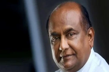 சபாநாயகரிடம் இன்று இரவு கையளிக்கப்பட்டது முக்கிய பிரேரணை(photo)