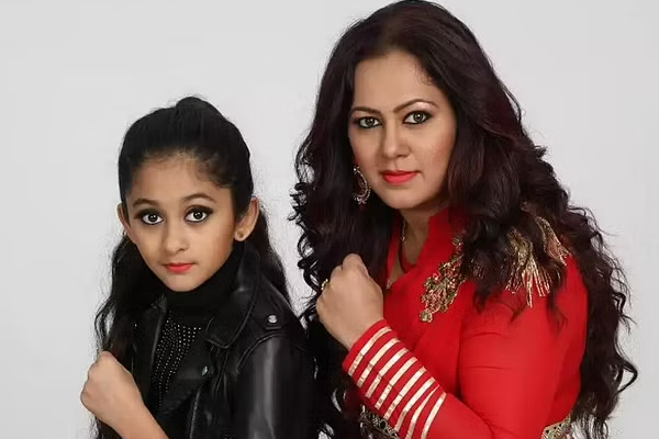 அம்மா பெயரை கெடுத்துட்டாங்க - பிக்பாஸ் தமிழ் குறித்து ஸாராவின் கடுமையான விமர்சனம்