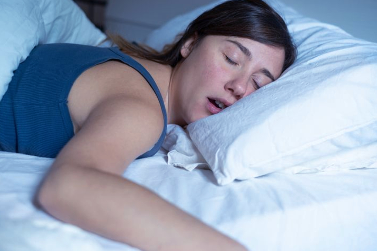 நீங்கள் உறக்கும் தலையணை இவ்வளவு ஆபத்தானதா? | The Germs Lurking In Your Sleeping Pillow நீங்கள் உறக்கும் தலையணை இவ்வளவு ஆபத்தானதா? | The Germs Lurking In Your Sleeping Pillow