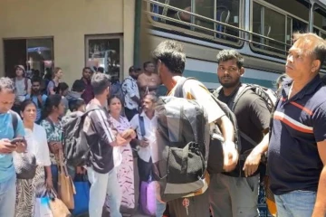 நுவரெலியாவில் போதிய பேருந்துகள் இன்றி நீண்ட வரிசையில் காத்திருந்த பயணிகள்