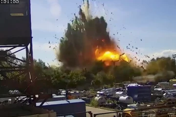ரஷ்ய இராணுவ தளத்தில் ஏற்பட்ட பயங்கர வெடிவிபத்து!
