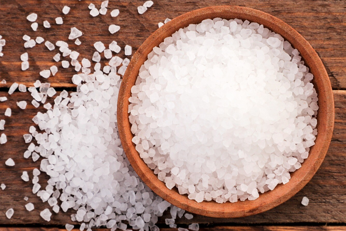 தீய சக்திகளை விரட்ட நீரை பயன்படுத்துவது எப்படி தெரியுமா? | Water And Salt Remedies For Negative Energy தீய சக்திகளை விரட்ட நீரை பயன்படுத்துவது எப்படி தெரியுமா? | Water And Salt Remedies For Negative Energy