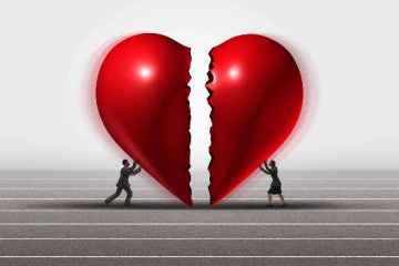 முன்னாள் காதலைப் பற்றி வாழ்க்கைத் துணையிடம் சொல்லிருக்கீங்களா?