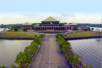 இலங்கை நாடாளுமன்றத்தின் மூன்றாவது அமர்வு இன்று