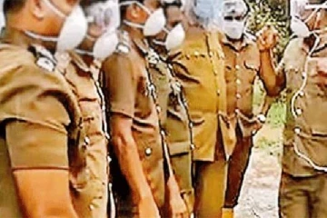 தடுப்பூசி வழங்கலில் பாரபட்சம் - பணிபகிஷ்கரிப்பில் குதித்தனர் பொது சுகாதார பரிசோதகர்கள்