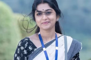 சண்டக்கோழி நடிகை மீரா ஜாஸ்மின் இப்போது எப்படி இருக்கிறார் தெரியுமா? போட்டோ பாருங்க