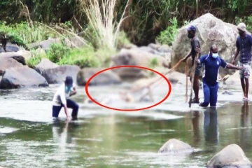 தீபாவளியை கொண்டாட மதுபானசாலை சென்ற இருவருக்கு நேர்ந்த சோகம்