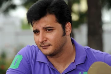 மீண்டும் நடிகராக களமிறங்கும் அப்பாஸ்.. அதுவும் சென்சேஷனல் நடிகையுடன் இணைந்து