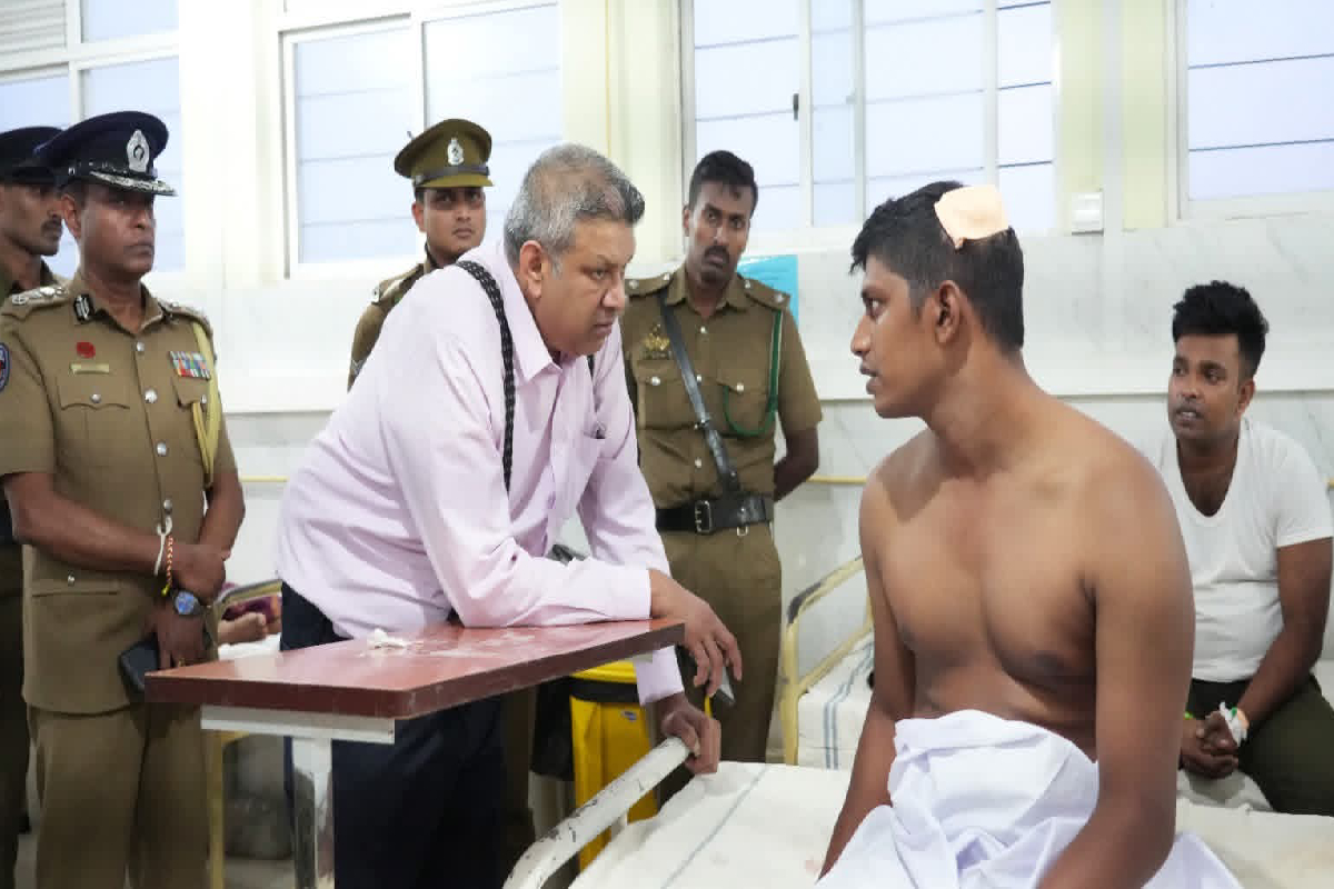காயமடைந்த சிறை அதிகாரிகளை நேரில் சந்தித்த நீதி அமைச்சர் | Justice Minister Injured Negombo Prison Officers காயமடைந்த சிறை அதிகாரிகளை நேரில் சந்தித்த நீதி அமைச்சர் | Justice Minister Injured Negombo Prison Officers