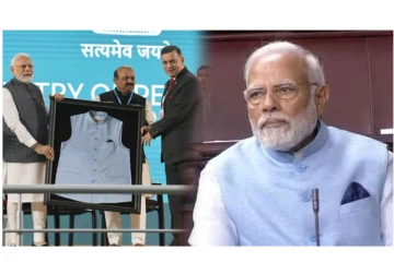 தூக்கி எறியும் பிளாஸ்டிக் பாட்டிலில் தயாரான ‘பச்சை நிற உடை’ - நாடாளுமன்றத்திற்கு அணிந்து வந்த பிரதமர் மோடி...!