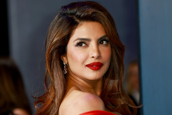 வாரணாசி பட நடிகை பிரியங்கா சோப்ராவின் சொத்து மதிப்பு எவ்வளவு தெரியுமா? அடேங்கப்பா இவ்வளவு கோடியா | Priyanka Chopra Net Worth வாரணாசி பட நடிகை பிரியங்கா சோப்ராவின் சொத்து மதிப்பு எவ்வளவு தெரியுமா? அடேங்கப்பா இவ்வளவு கோடியா | Priyanka Chopra Net Worth