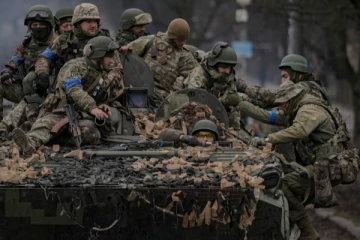 உக்ரைன் படை ஆவேச தாக்குதல் - 24 மணிநேரத்தில் 600 ரஷ்ய படையினர் கொன்று குவிப்பு(Video)