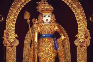 3000 அடி மலை உயரத்தில் வீற்றியிருக்கும் முருகப்பெருமான்