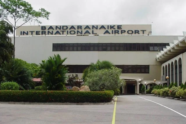 விமான நிலையங்களுக்கு அருகில் பட்டம் பறக்கவிட தடை | Ban On Flying Flags Kites Airports