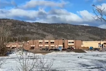 கனடா பள்ளியில் துப்பாக்கிச்சூடு: சமீபத்திய தகவல்